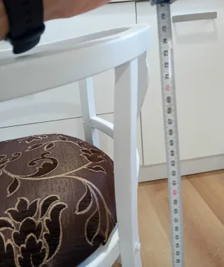 Silla Antigua Restaurada