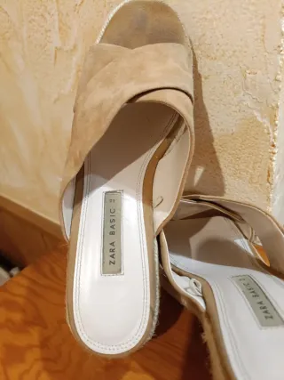 Sandalias Zara Beige Cuña Plataforma