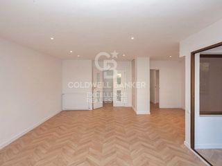 Piso en venta en La Petxina en Valencia