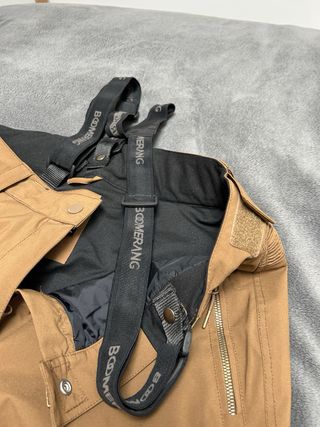 Pantalones de esquí con tirantes marrones