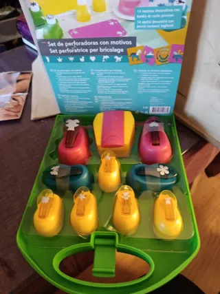 Set de perforadoras con motivos