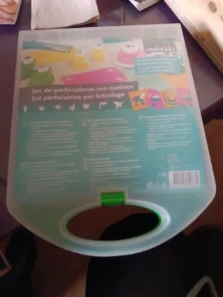 Set de perforadoras con motivos