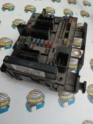 BSM PSA - Caja Fusibles y Relés 9643538180