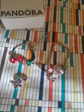 Pulsera Plata y Abalorios