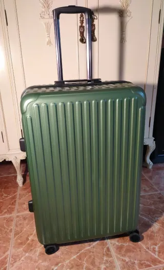 Maleta grande verde 25kg