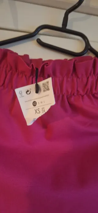 Falda rosa mini con cintura elástica