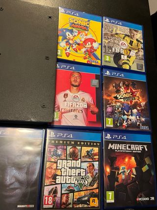 Consola PlayStation 4 Pro + 15 Juegos + 3 mandos