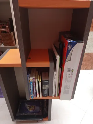 Cajonera y Estantería Juvenil