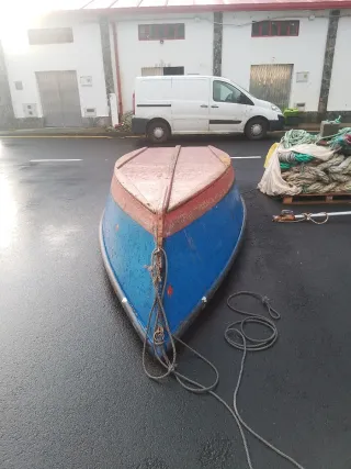 Bote de chapa marina auxiliar - Chalana 5 metros