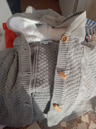 Abrigo poncho bebé forrado