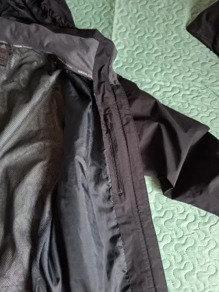 Chaqueta Adidas Gore-Tex Negra