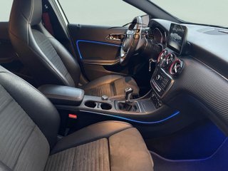 Mercedes-Benz Clase A A 180 AMG Line