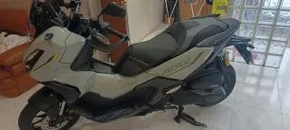 Honda ADV 350 - ¡Como Nueva! 24km