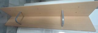 Estantería de madera para anclar a pared