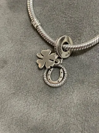 Charm trébol y herradura