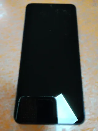 Móvil Xiaomi c13 nuevo. Perfectas condiciones.