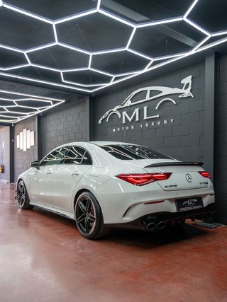 MERCEDES-BENZ CLA AMG 45 S 422CV 4MATIC