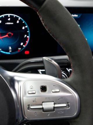 MERCEDES-BENZ CLA AMG 45 S 422CV 4MATIC