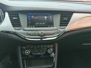 Opel Astra 1.2T SHL 81kW 110CV