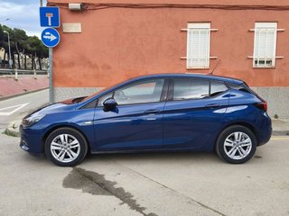 Opel Astra 1.2T SHL 81kW 110CV