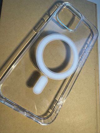 Funda iPhone 15 Base Transparente