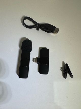 Micrófono Inalámbrico Negro con conector linning