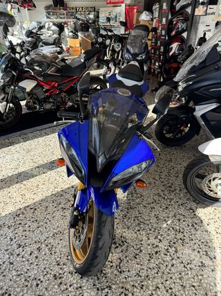 Yamaha R6 2008 Azul/Dorado