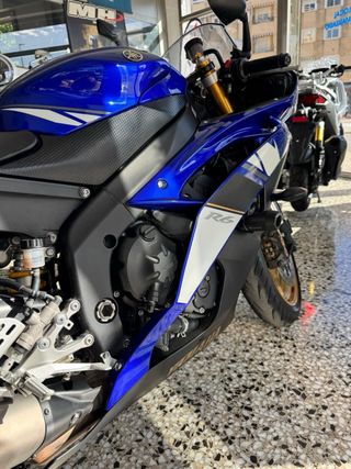 Yamaha R6 2008 Azul/Dorado