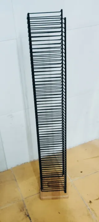 Torre CD Metal y Madera