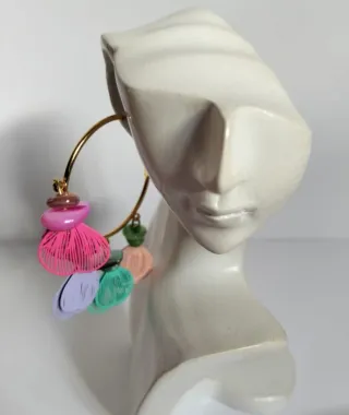 Pendientes aro colgantes con corazones