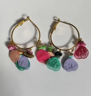 Pendientes aro colgantes con corazones