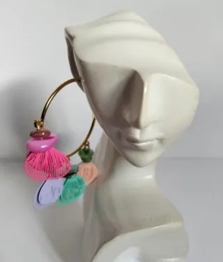 Pendientes aro colgantes con corazones