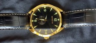 Relógio Invicta Dourado Preto Novo