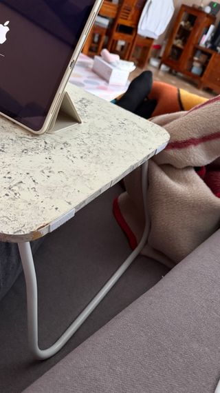 Mesa portátil para cama y sofá