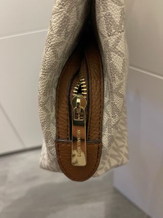 Bolso Michael Kors Beige y Blanco