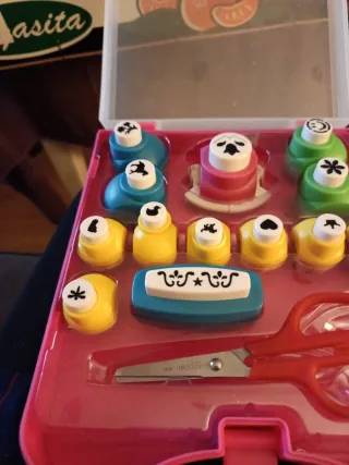 Set de perforadores para manualidades