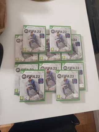Lote 10 FIFA 23 Xbox Series X sigillati
