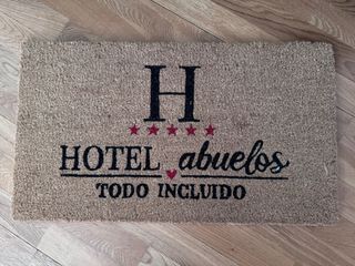 Tappeto di benvenuto "Hotel Abuelos Tutto Incluso"