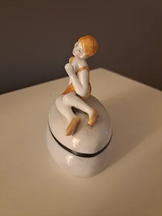Cajita en porcelana "Art Decó" Años 20/30