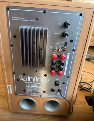 Harman Kardon AVR 135 + Infinity Primus 250