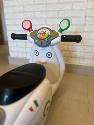 Correpasillos Vespa Chicco