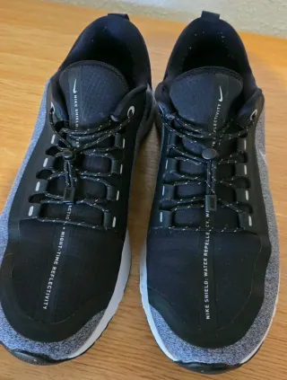 Nike Air Zoom Pegasus 35 Shield Talla 42.5