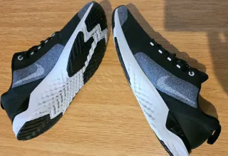 Nike Air Zoom Pegasus 35 Shield Talla 42.5