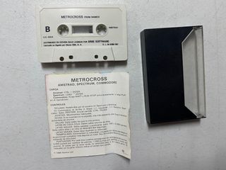 Metrocross Amstrad Videojuego Erbe LOMO AZUL