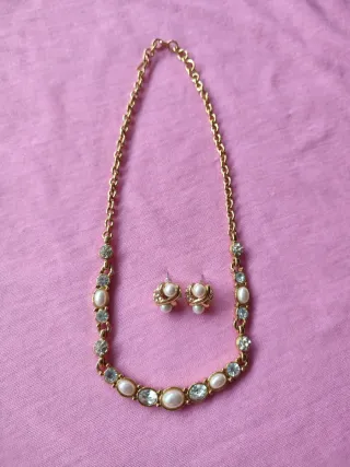 Conjunto gargantilla y pendientes