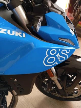 Suzuki GSX8-S