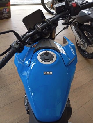Suzuki GSX8-S