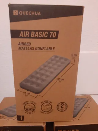 Tienda de campaña y 3 colchones inflables