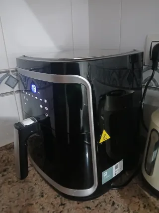 Freidora de aire Aigostar Cube Smart