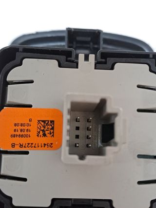 MANDO ELEVALUNAS DELANTERO IZQUIERDO SMART FORTWO COUPE